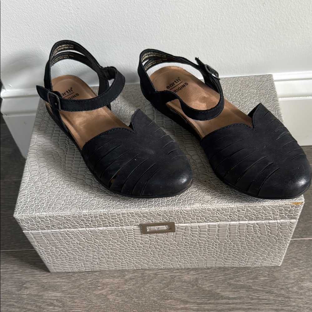 Earth Brand Palomos Peyton Sandals 7w black